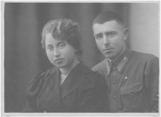 Мои родители. Город Энгельс, 1940 г.
