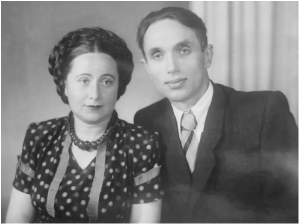 Зинаида Абрамовна и Василий Иванович, 11 июля 1954 г. Киев.